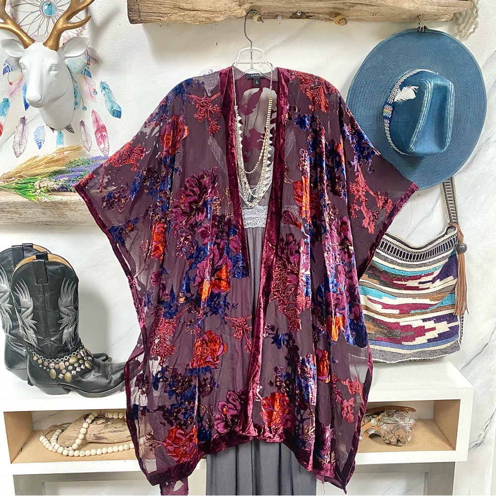 Torrid Floral Sheer kimono - Burgundy and Multicolor